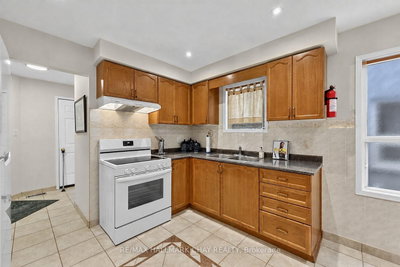 436 Simcoe Road • Bradford West Gwillimbury, ON photo 8