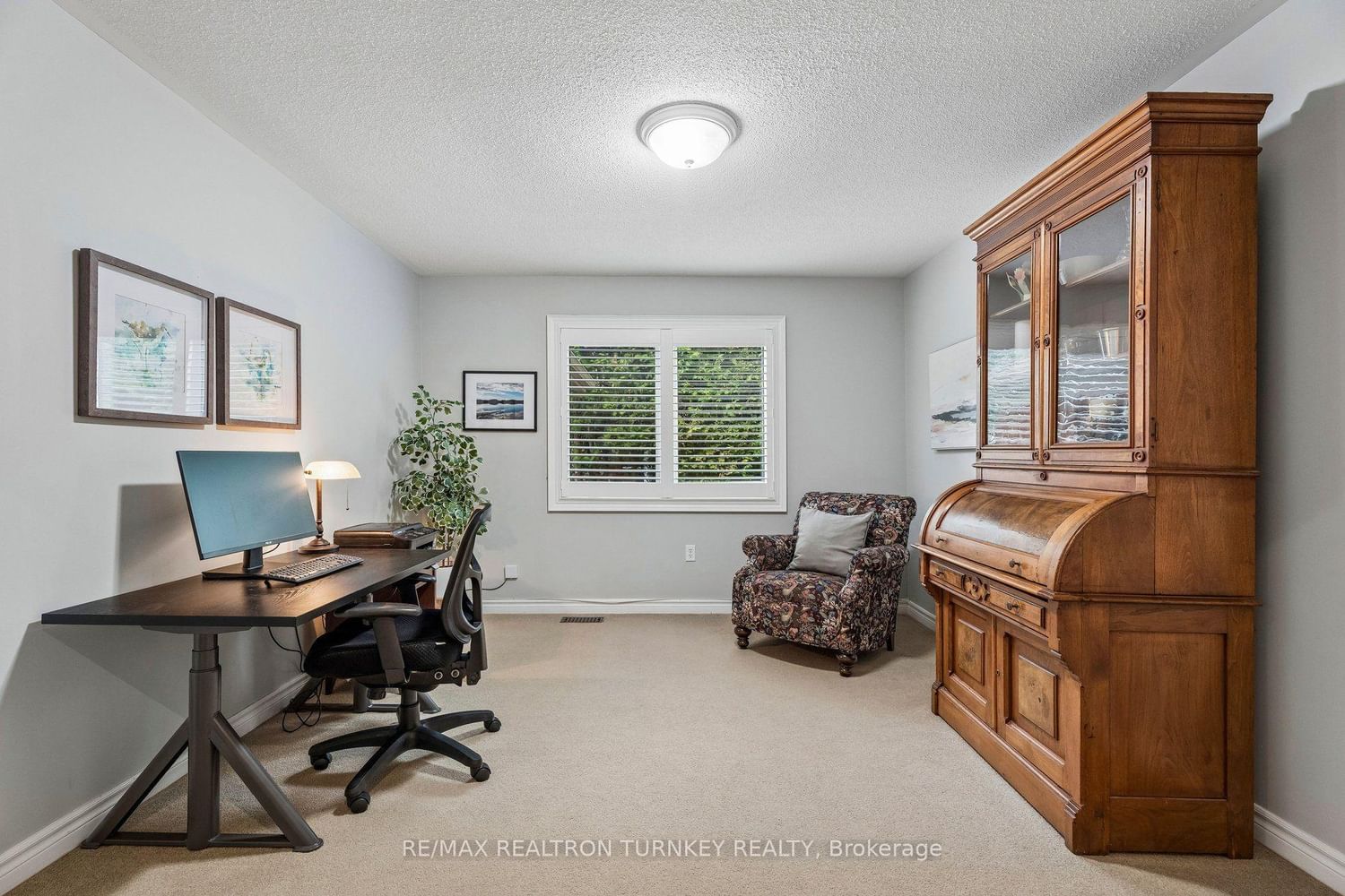 1004 Portminster Court • Newmarket, ON photo 15