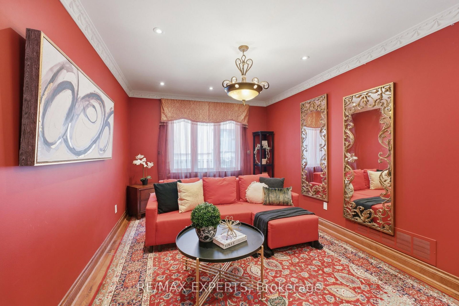 215 Velmar Drive • Vaughan, ON photo 13