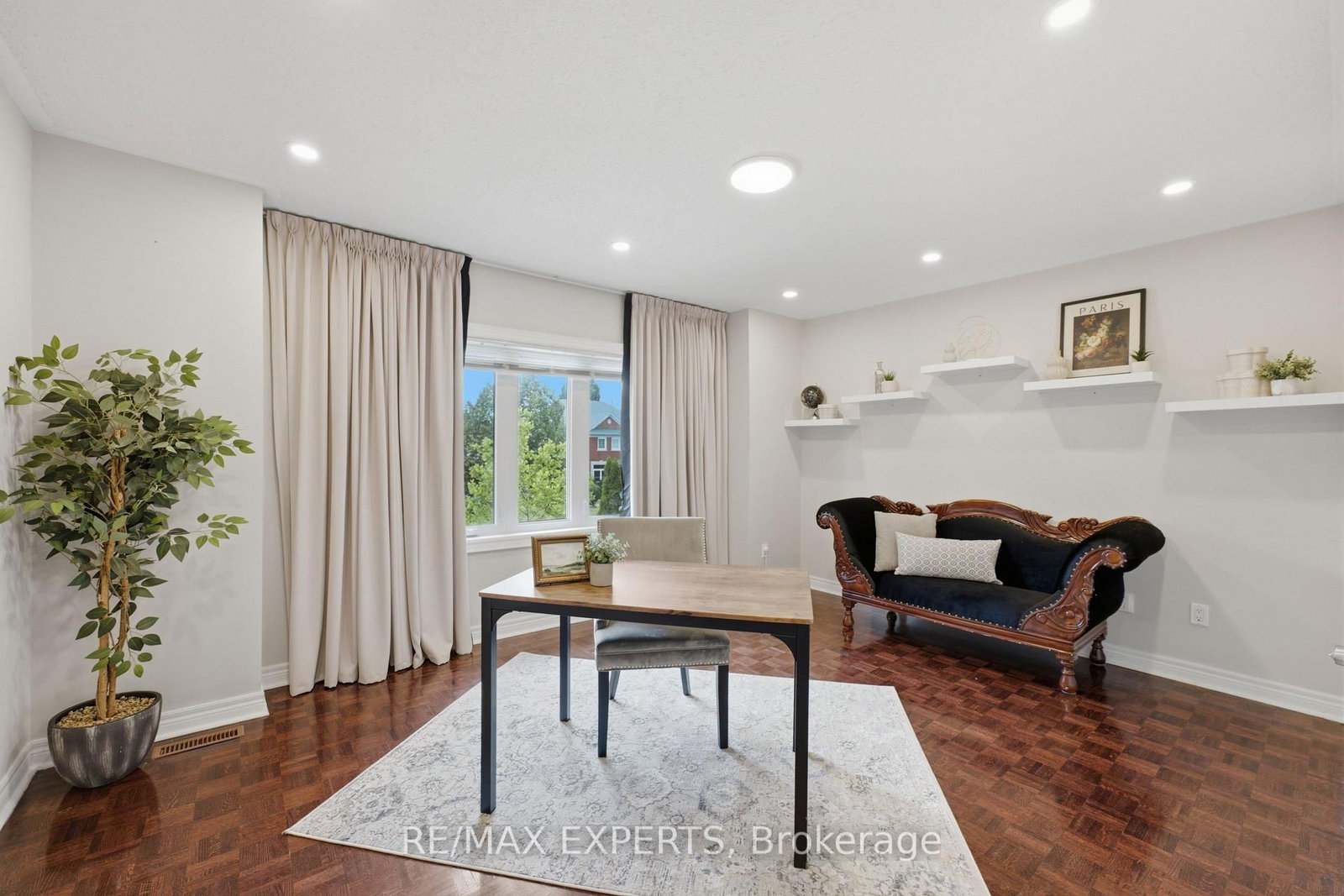 215 Velmar Drive • Vaughan, ON photo 25