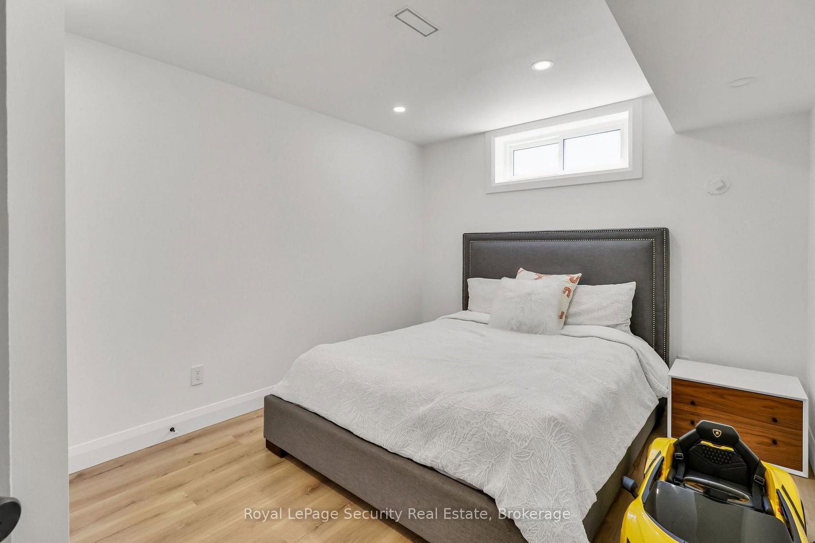 1045 Lebanon Drive • Innisfil, ON photo 29