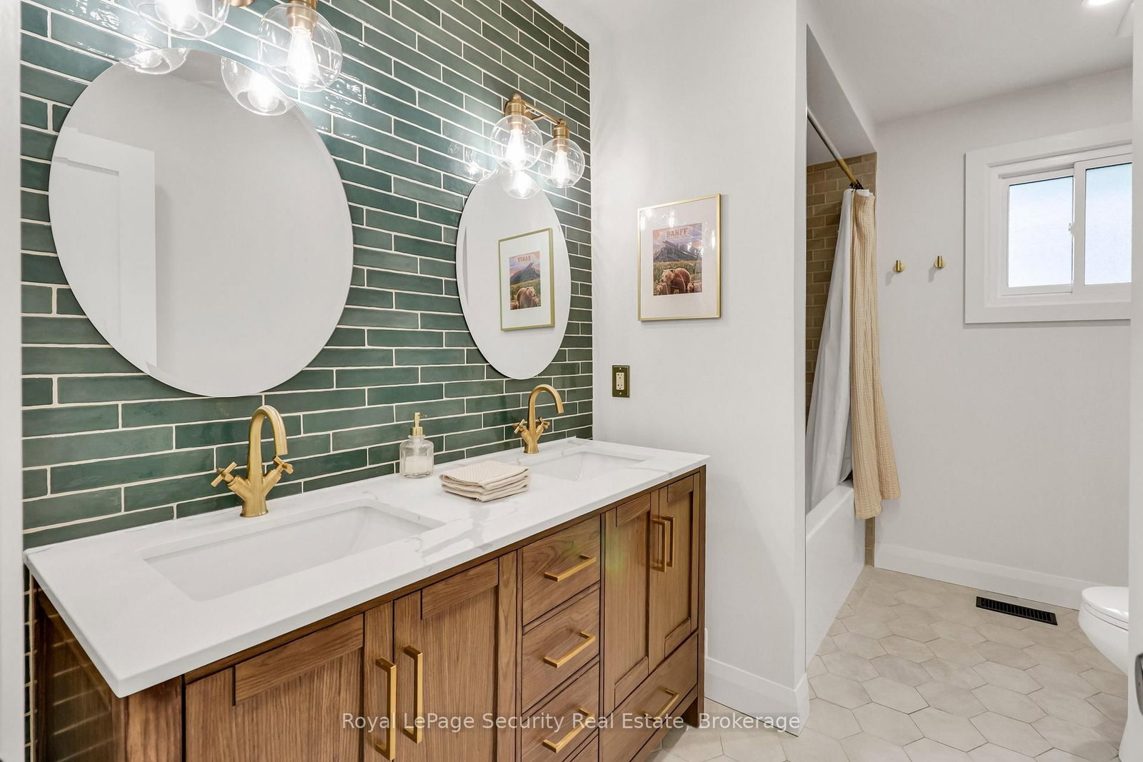 1045 Lebanon Drive • Innisfil, ON photo 31