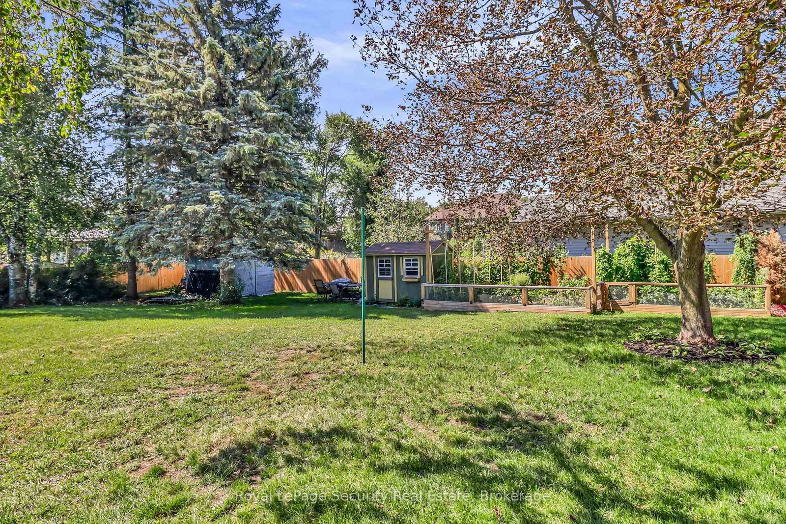 1045 Lebanon Drive • Innisfil, ON photo 44