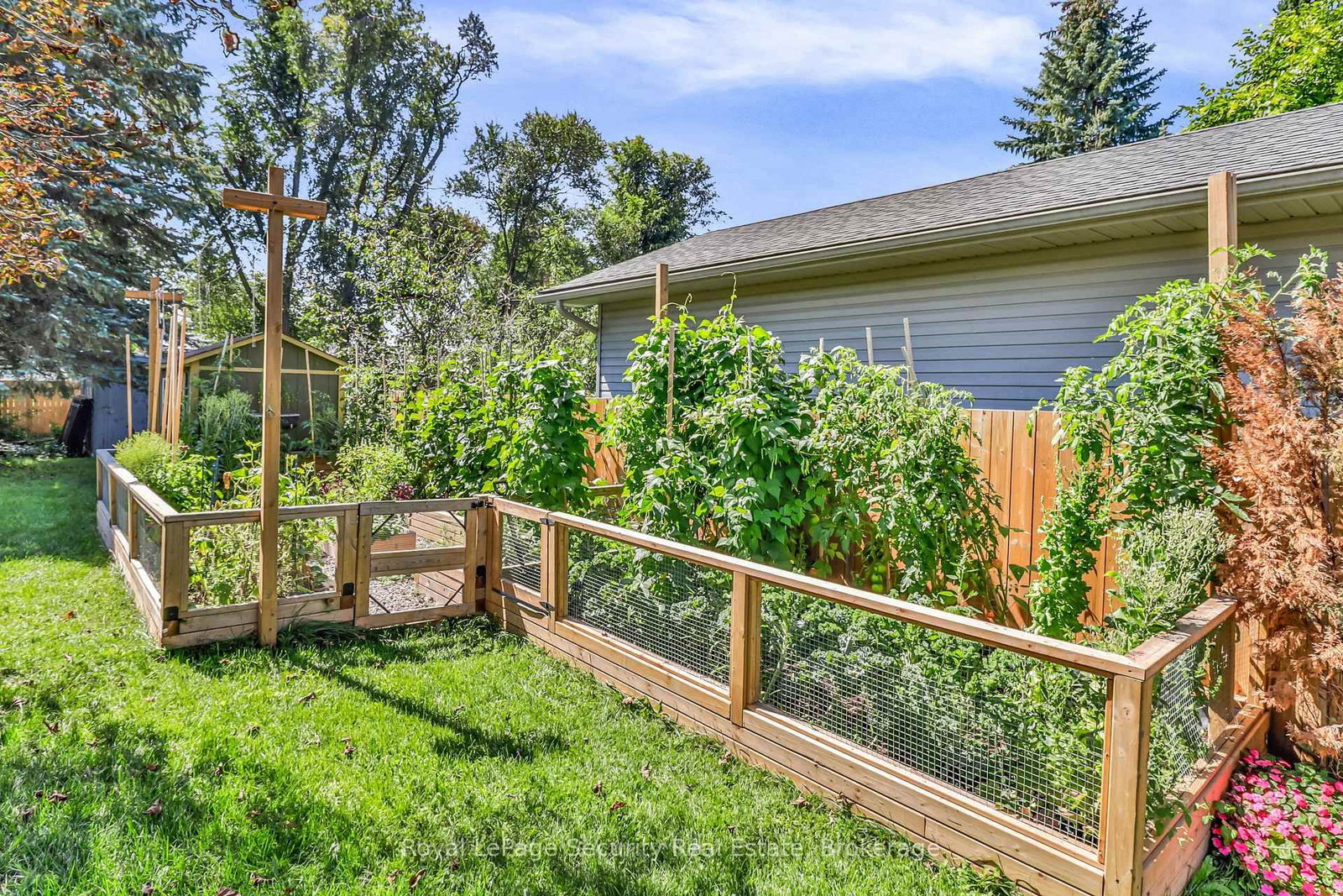 1045 Lebanon Drive • Innisfil, ON photo 45