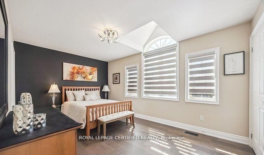 1286 Forest Street • Innisfil, ON photo 17