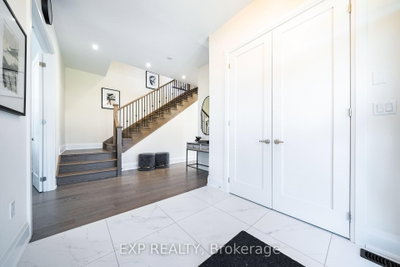 38 Bud Leggett Crescent • Georgina, ON photo 3