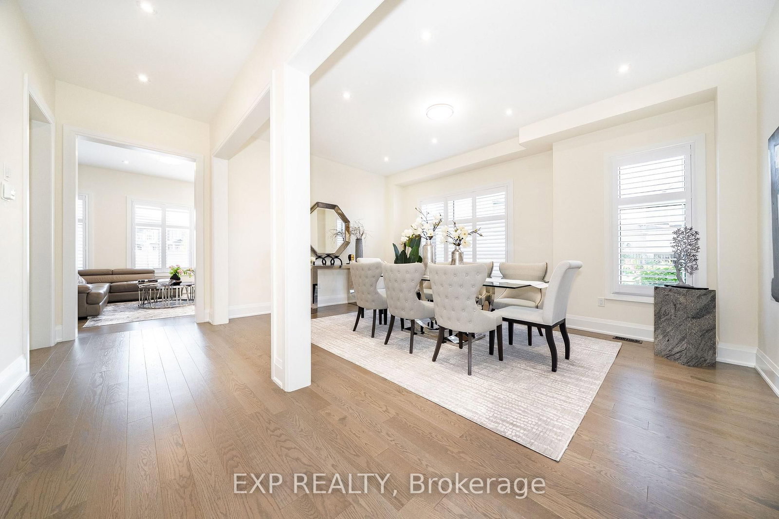 38 Bud Leggett Crescent • Georgina, ON photo 8