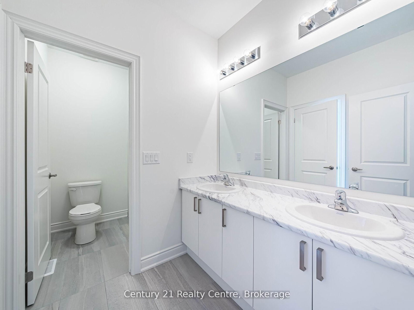 26 Hearn Street • Bradford West Gwillimbury, ON photo 39
