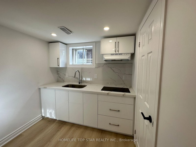 Bachelor - 38 Cartier Crescent