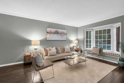 95 Gilbank Drive • Aurora, ON photo 6