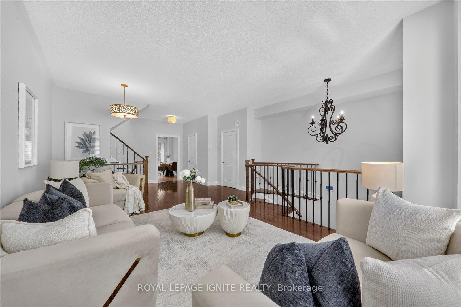 8032 Kipling Avenue • #9 • Vaughan, ON photo 11