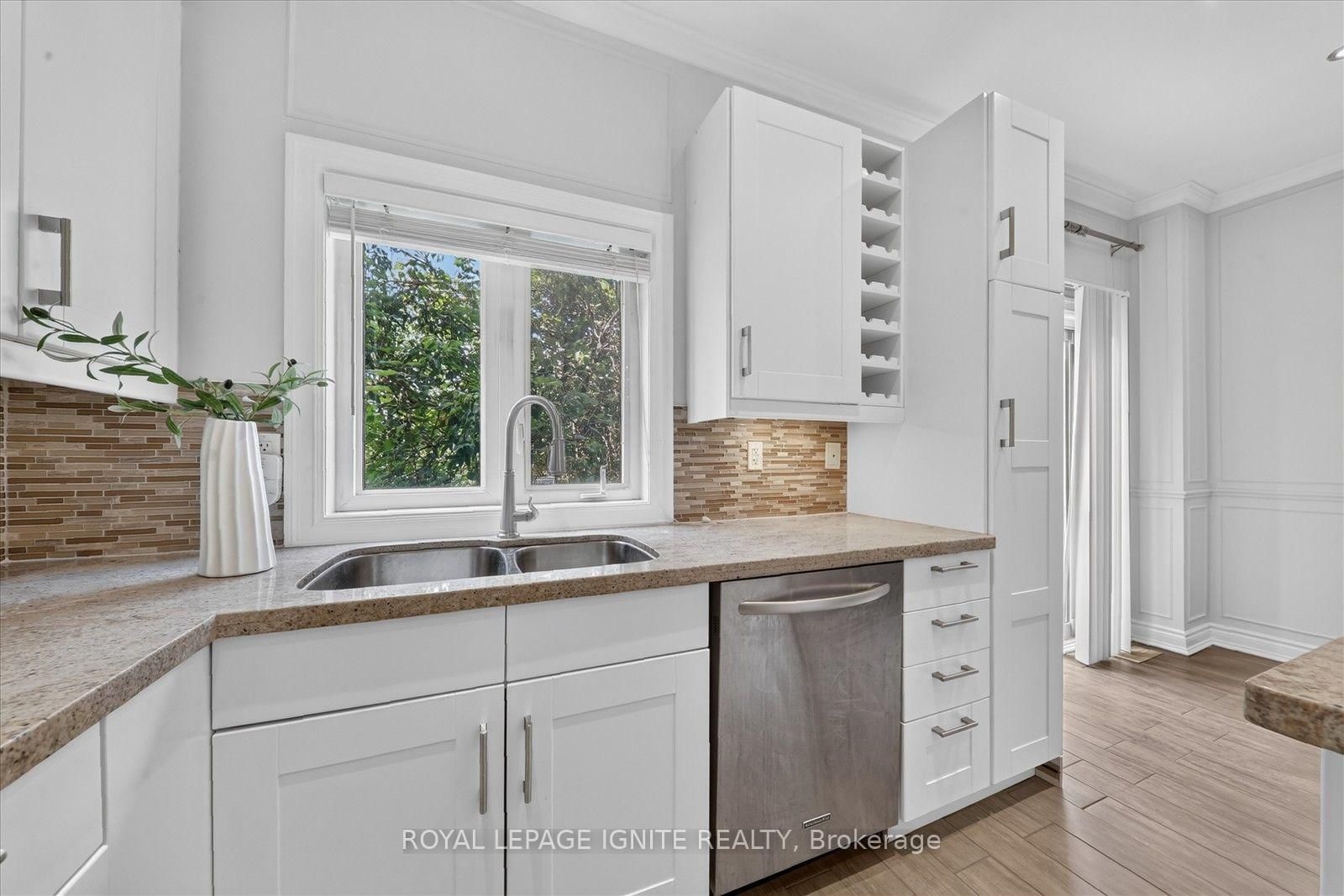 8032 Kipling Avenue • #9 • Vaughan, ON photo 18