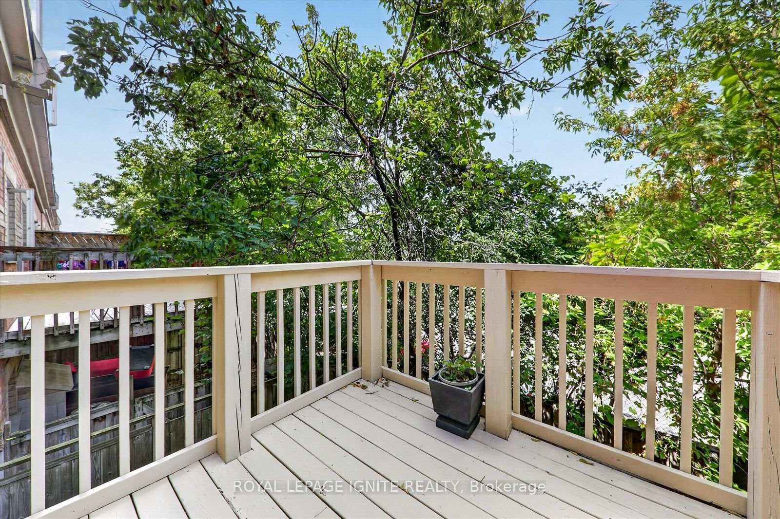 8032 Kipling Avenue • #9 • Vaughan, ON photo 19