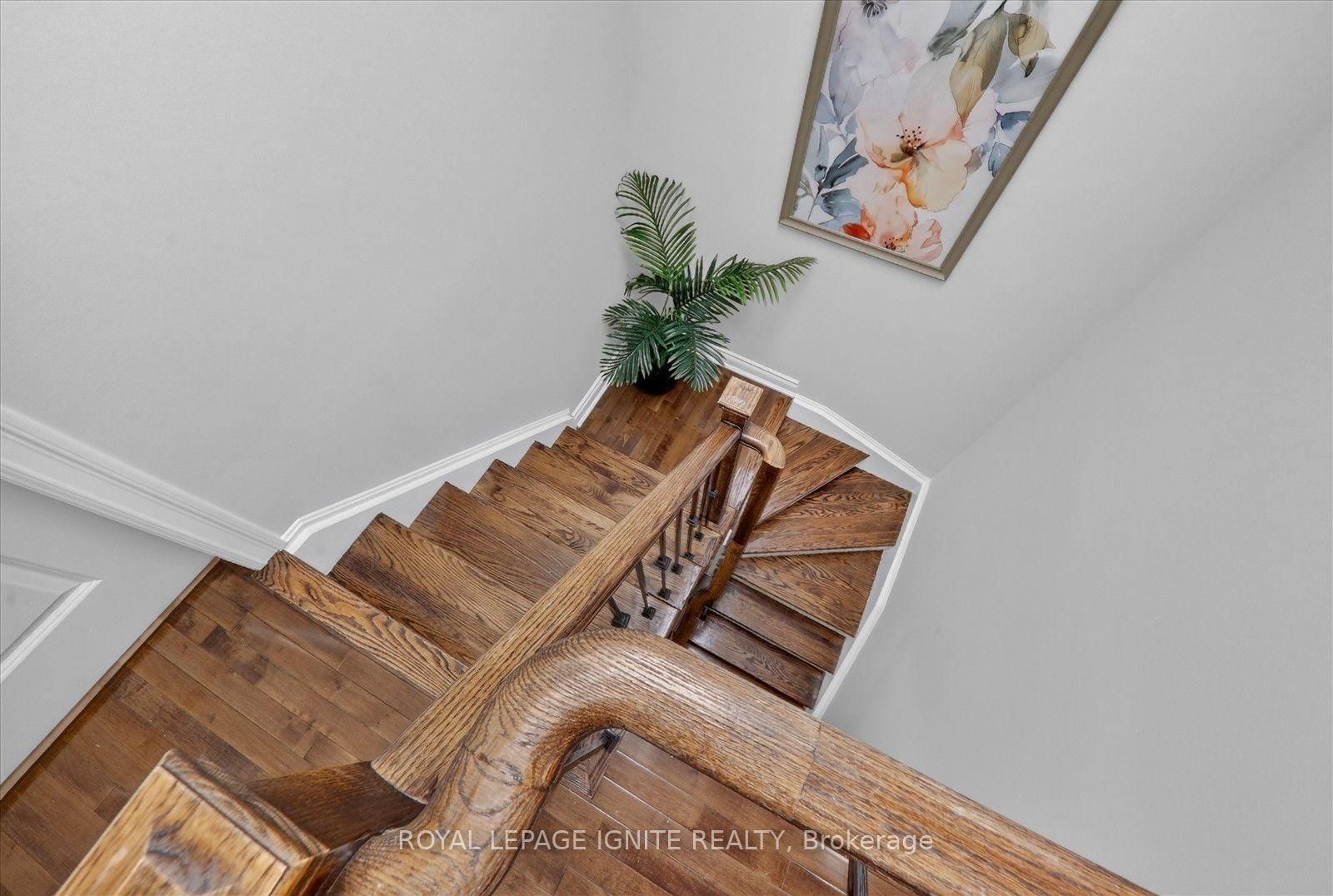8032 Kipling Avenue • #9 • Vaughan, ON photo 21