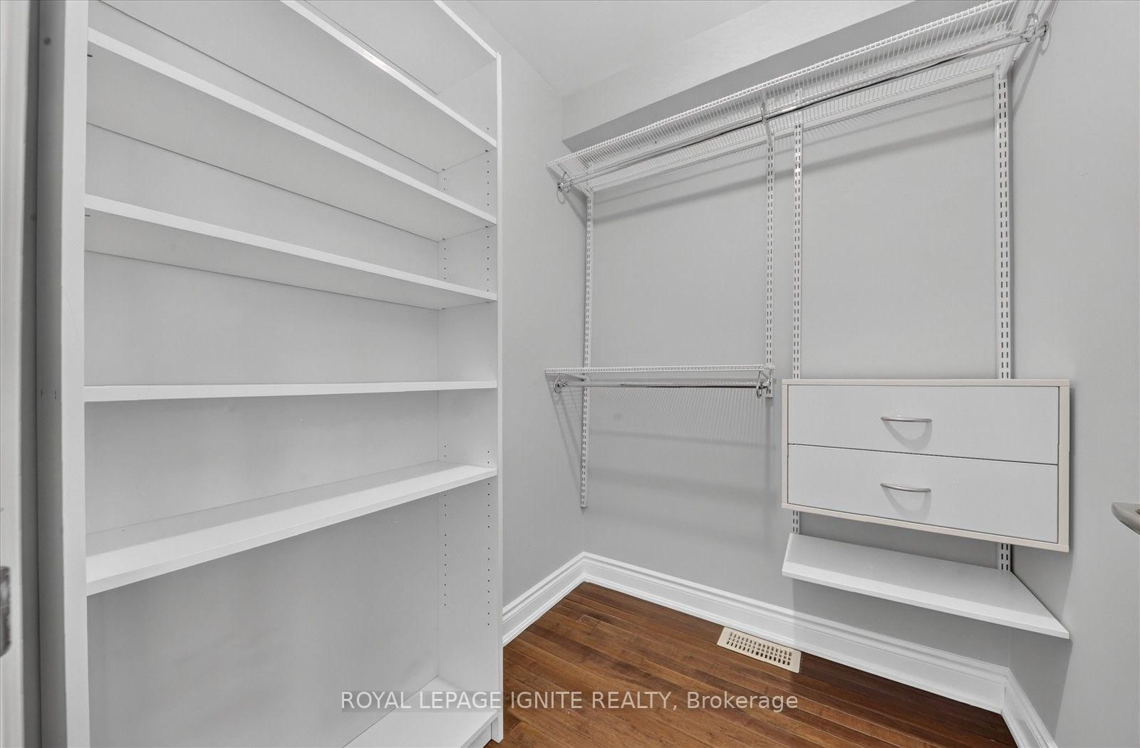 8032 Kipling Avenue • #9 • Vaughan, ON photo 28