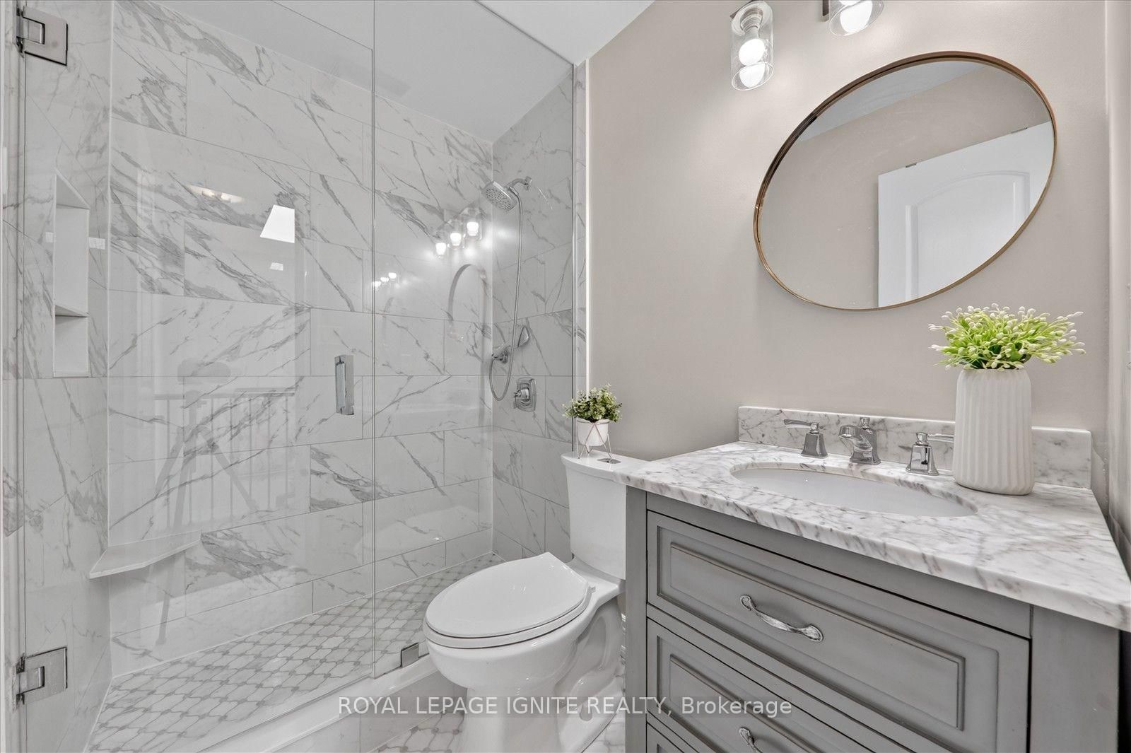 8032 Kipling Avenue • #9 • Vaughan, ON photo 31