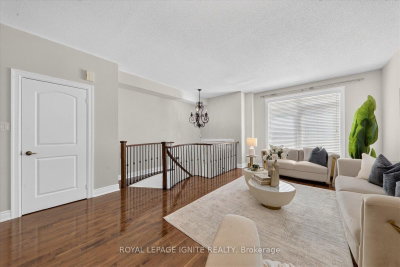 8032 Kipling Avenue • #9 • Vaughan, ON photo 9