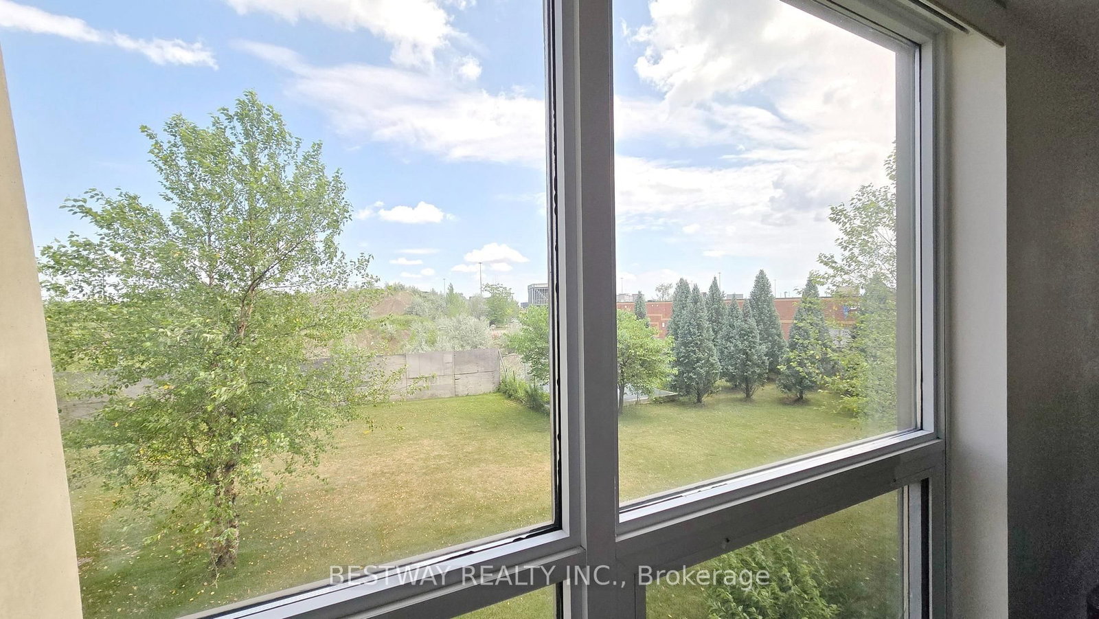 75 Norman Bethune Avenue • #208 • Richmond Hill, ON photo 19