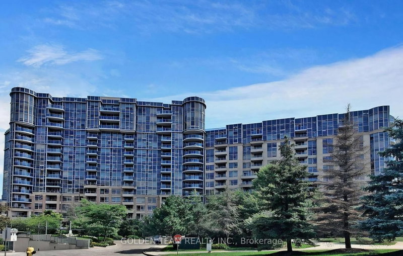 906 - 33 circa Boulevard