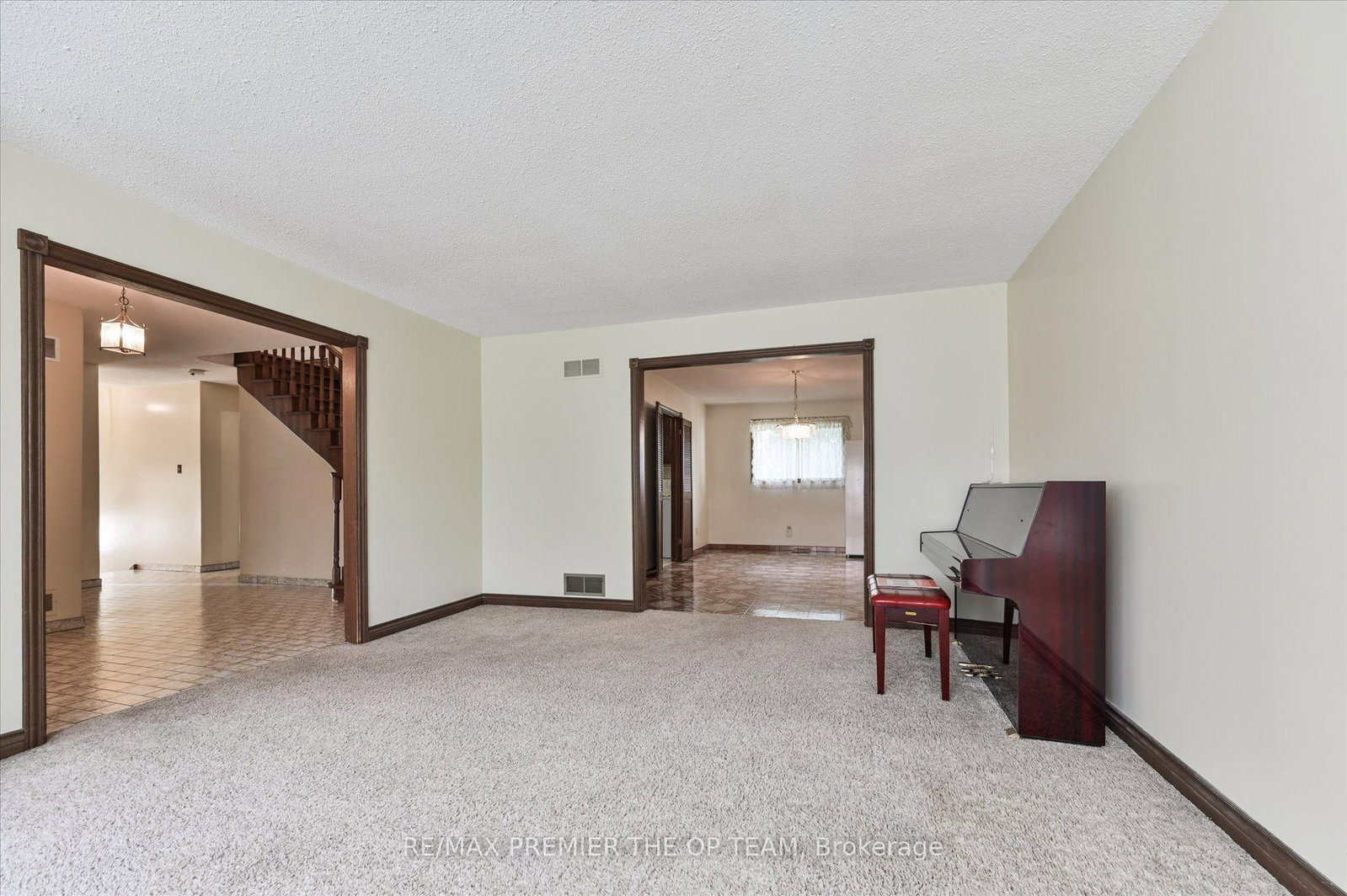 82 Highland Park Boulevard • Markham, ON photo 10