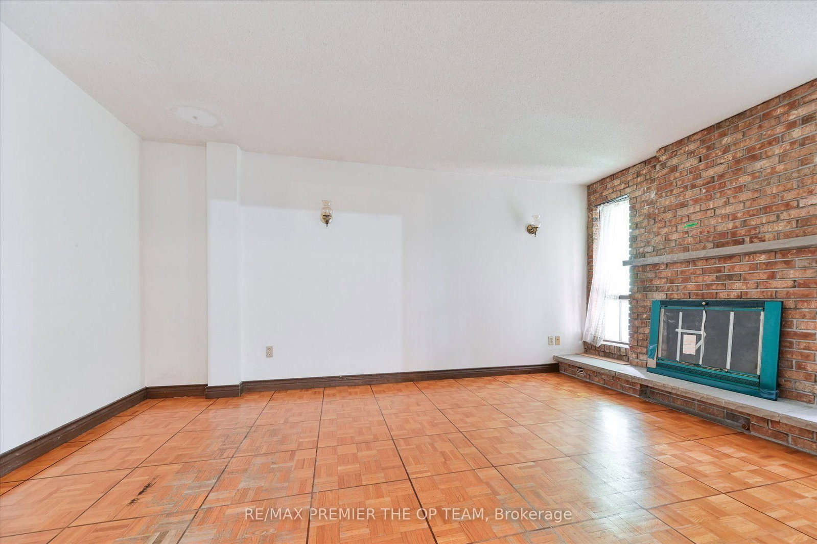 82 Highland Park Boulevard • Markham, ON photo 13