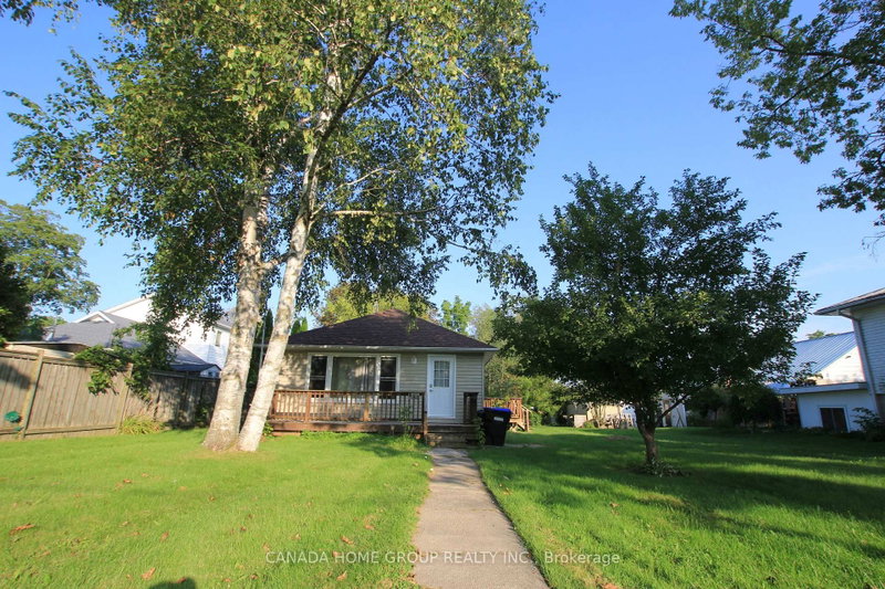931 Goldie Street