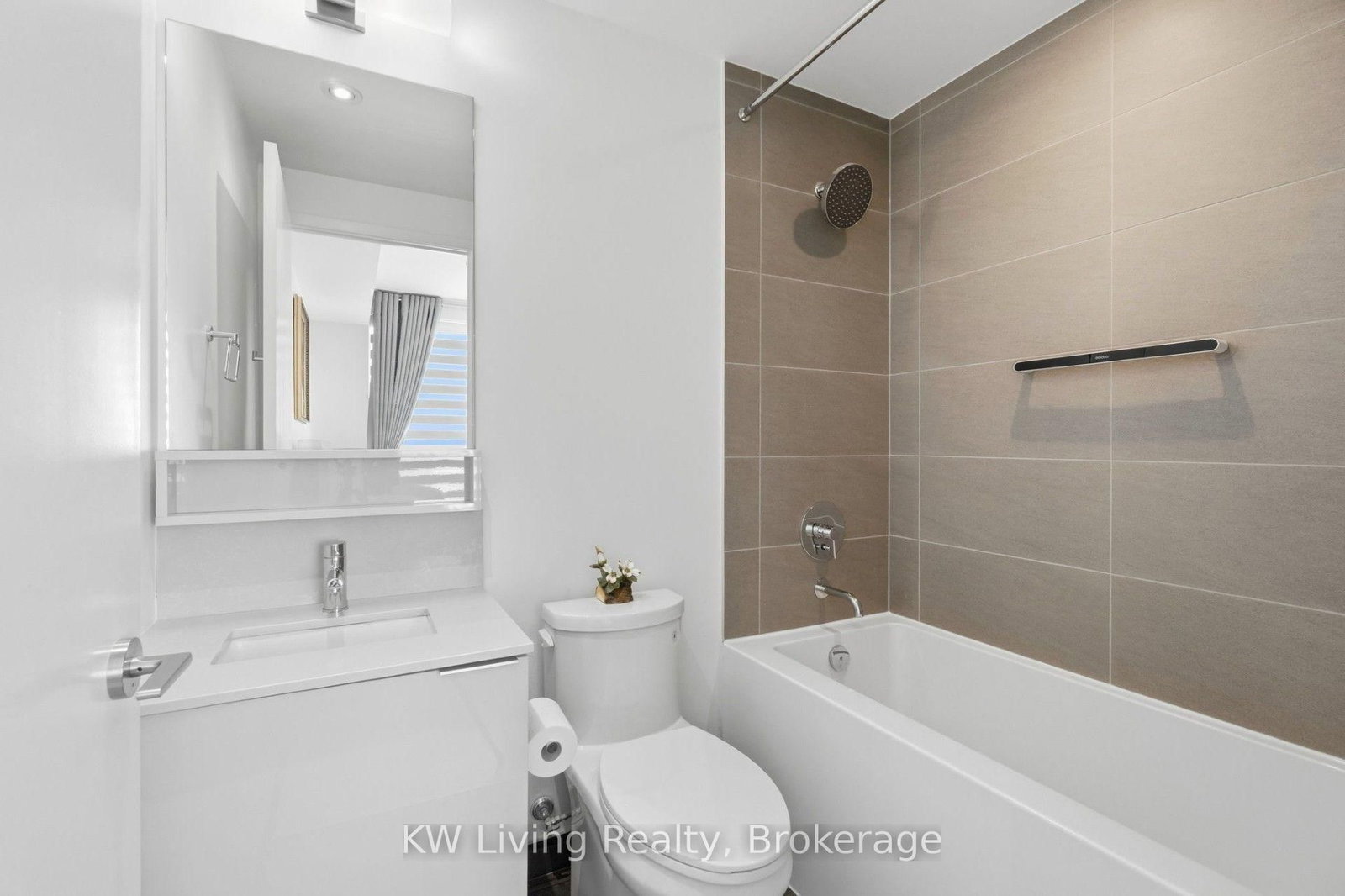 4306-950 Portage Pkwy, Vaughan, view 9