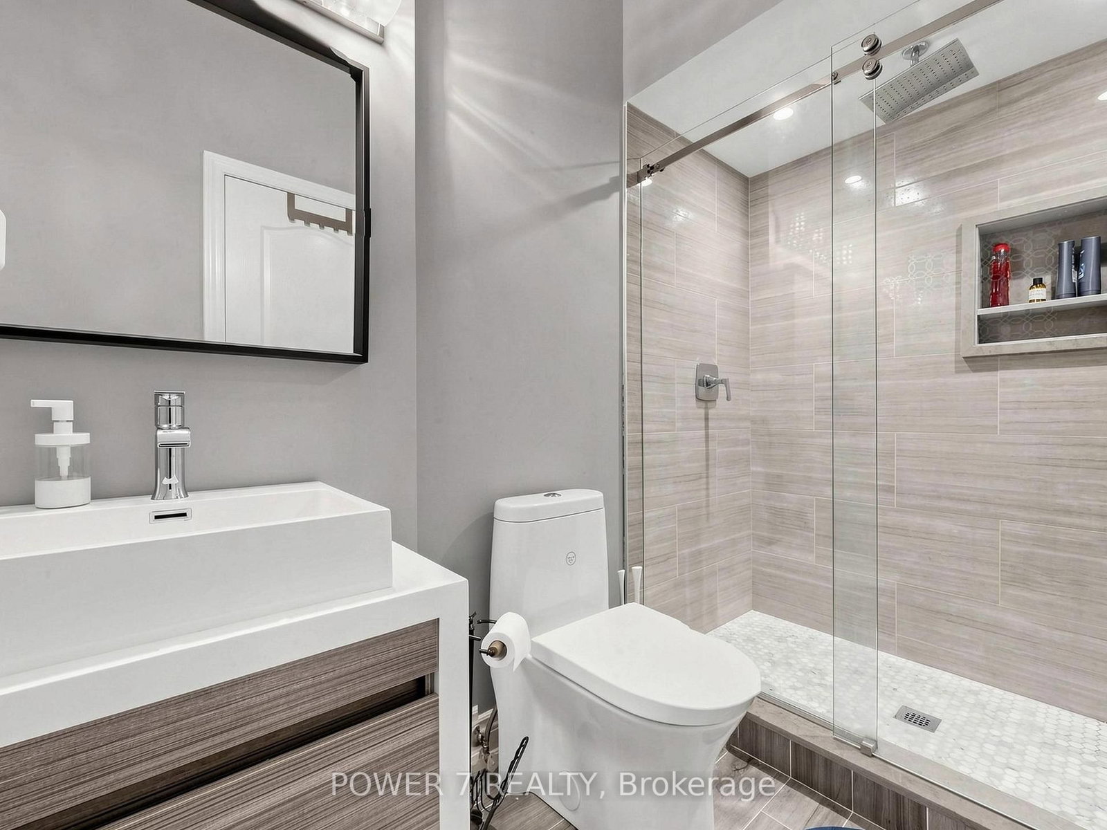315 North Lake Road • Richmond Hill, ON photo 28