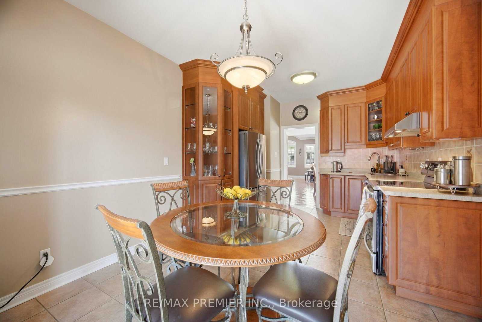 137 Blackthorn Drive • Vaughan, ON photo 12
