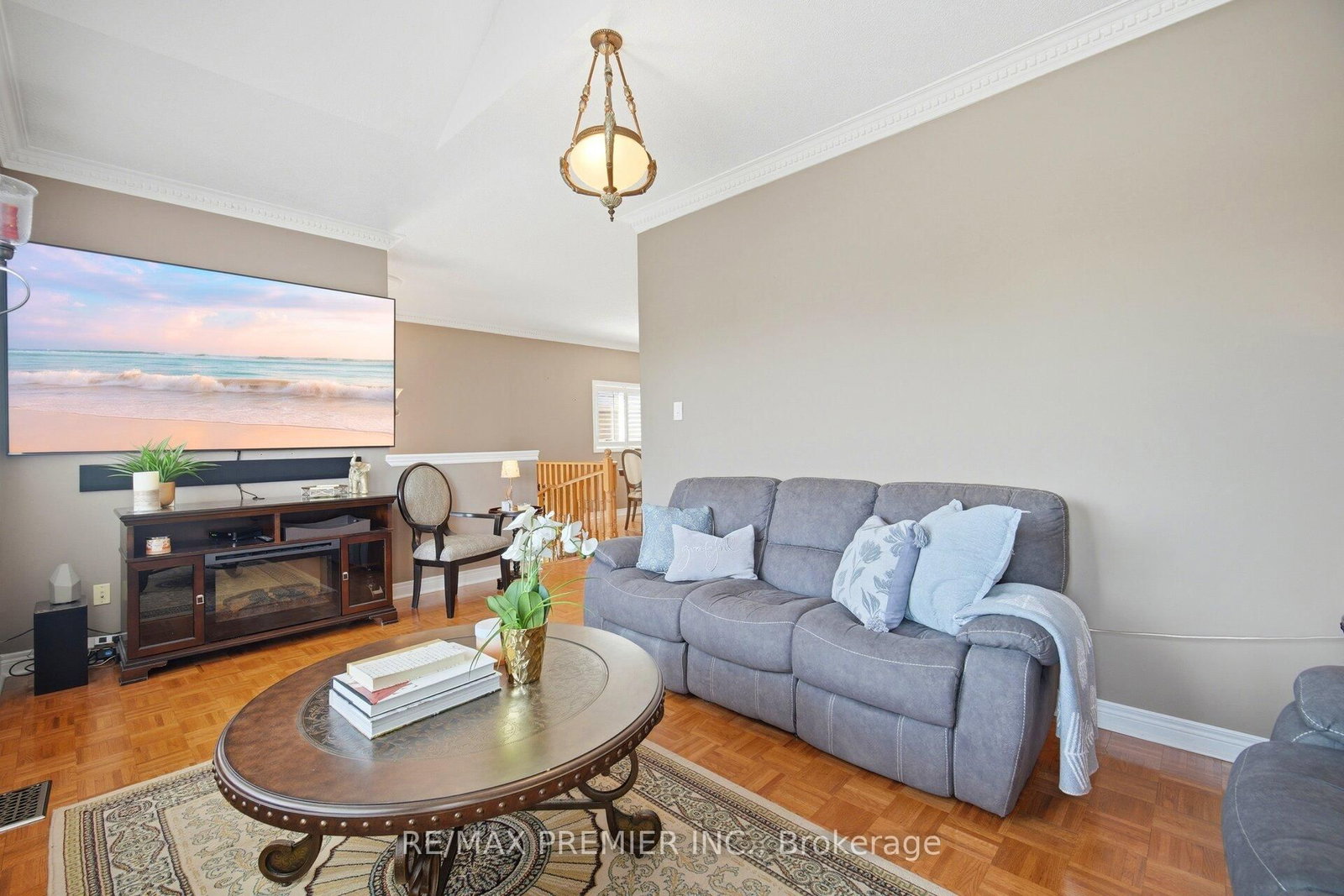 137 Blackthorn Drive • Vaughan, ON photo 14