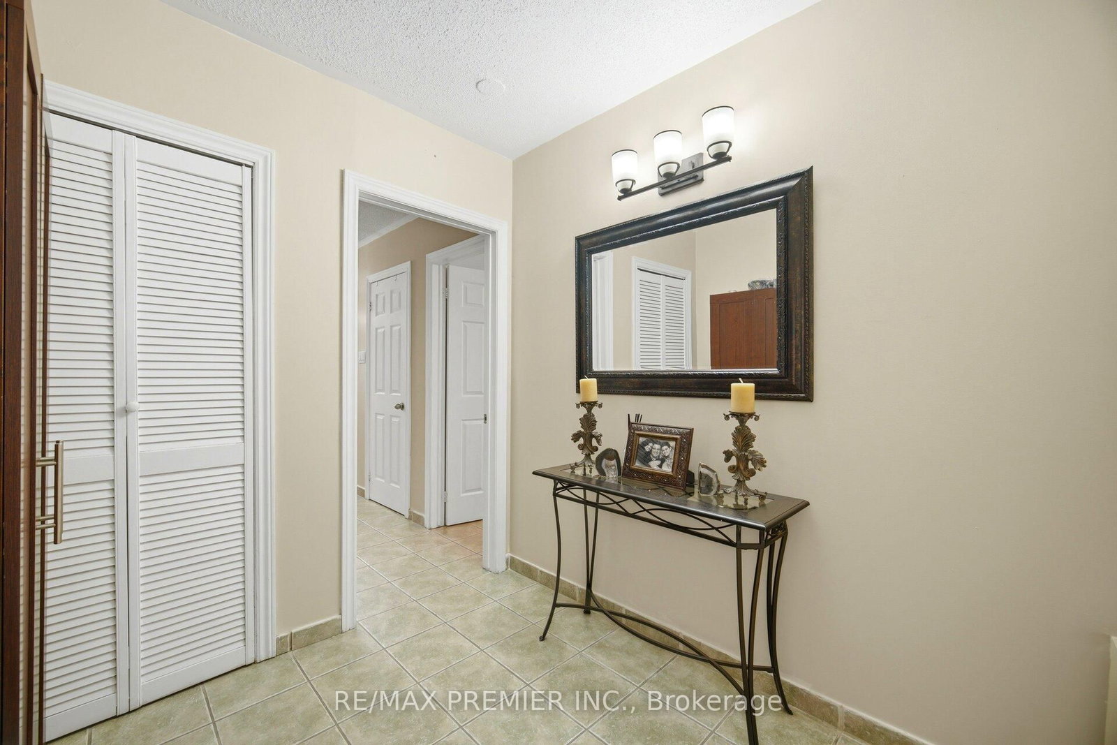 137 Blackthorn Drive • Vaughan, ON photo 25