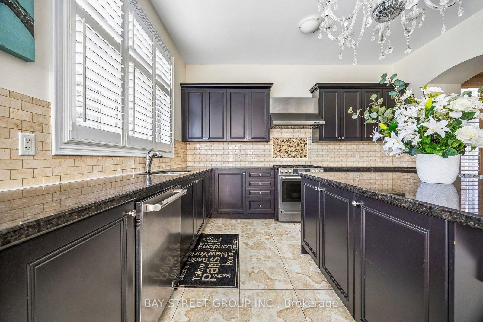 39 Harley Drive • Vaughan, ON photo 16