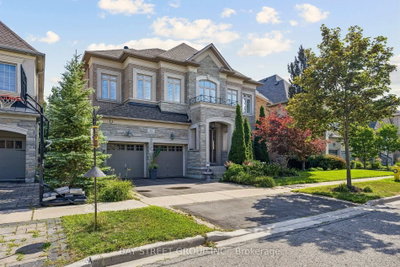 39 Harley Drive • Vaughan, ON photo 2