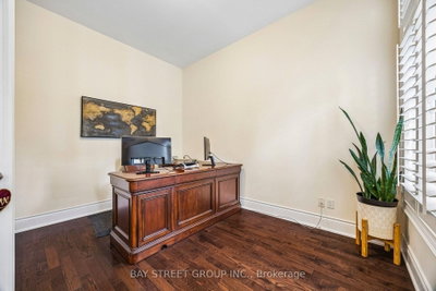 39 Harley Drive • Vaughan, ON photo 6