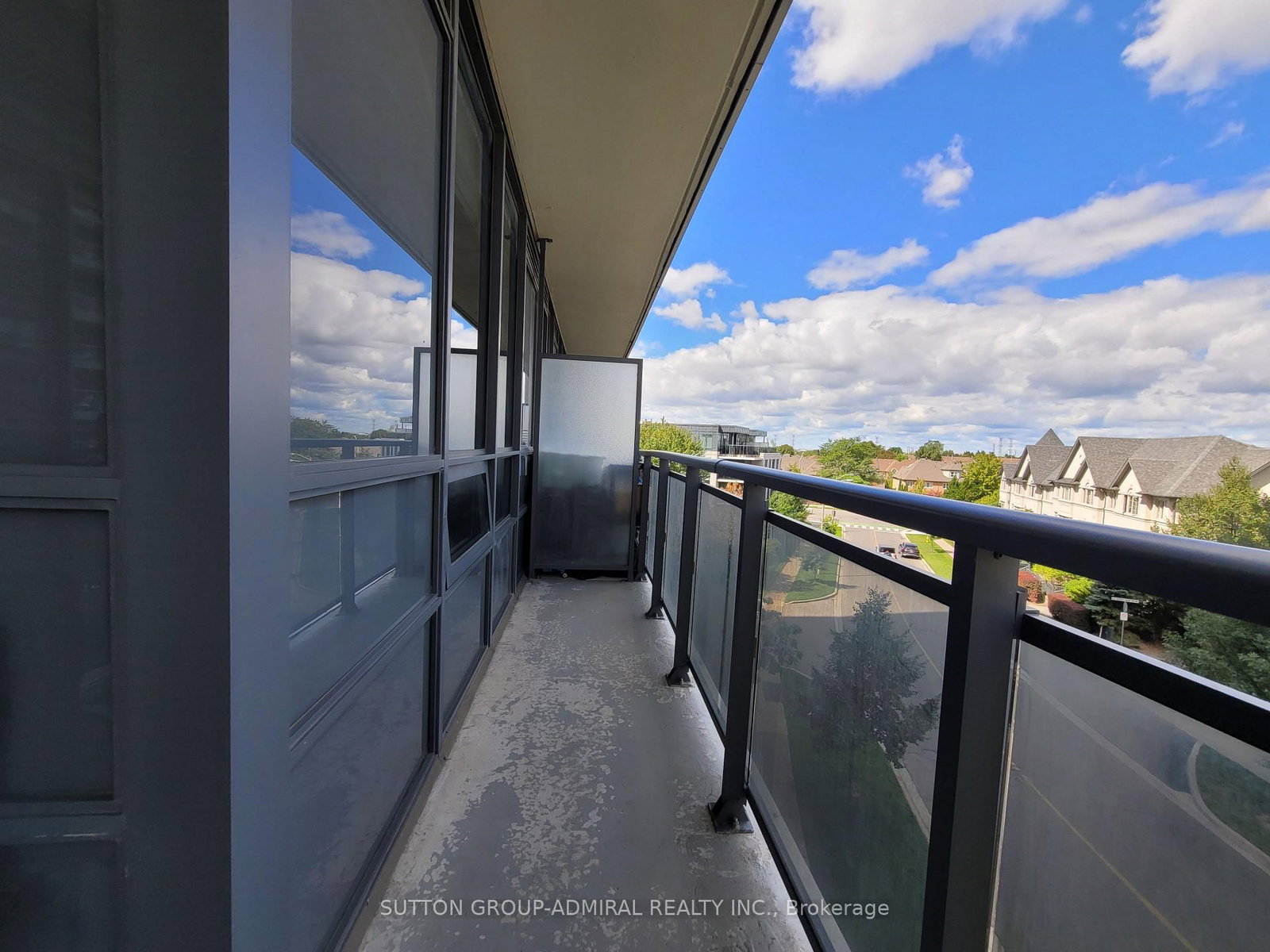 402-75 North Park Rd, Vaughan, view 19