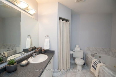 49 Angelica Avenue • Richmond Hill, ON photo 9