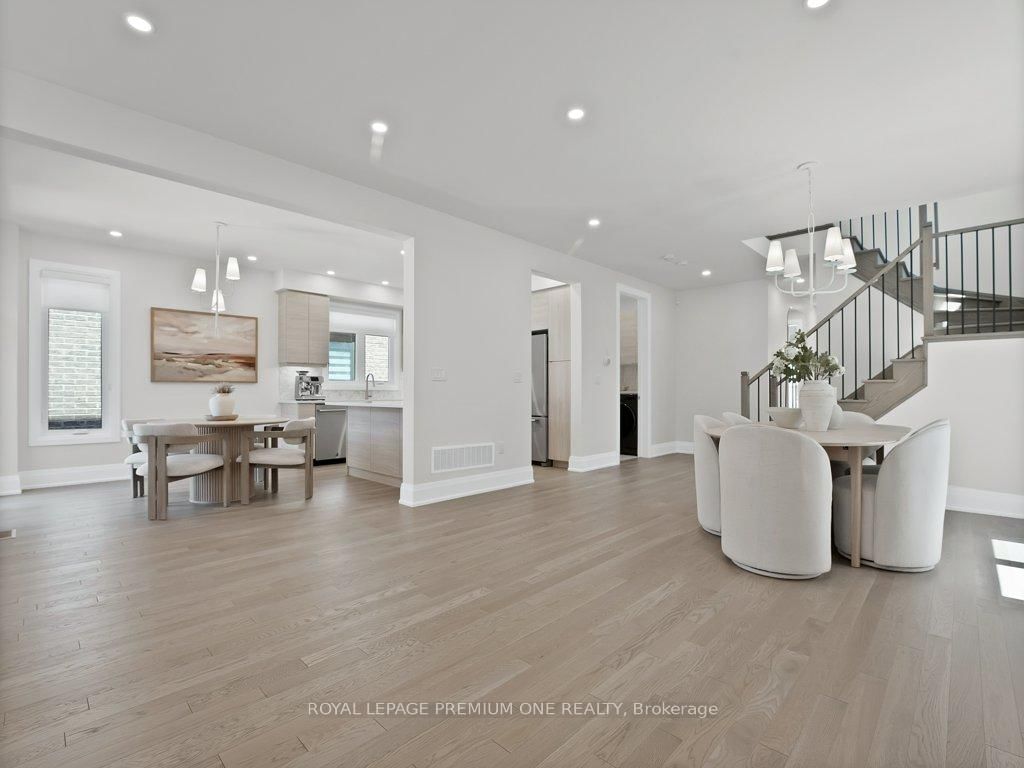 6 Byblos Court • East Gwillimbury, ON photo 9