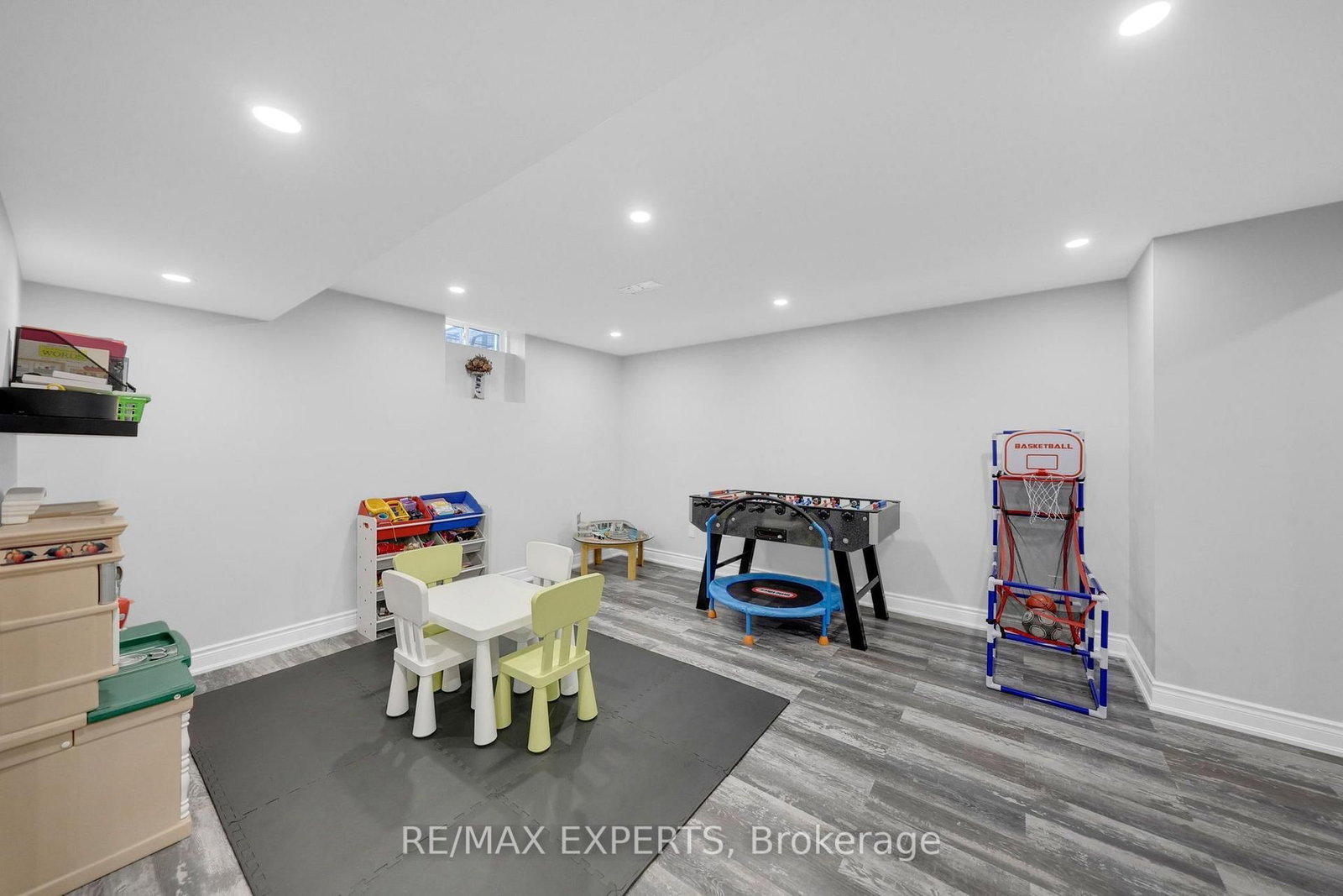 133 Mcgahey Street • New Tecumseth, ON photo 24
