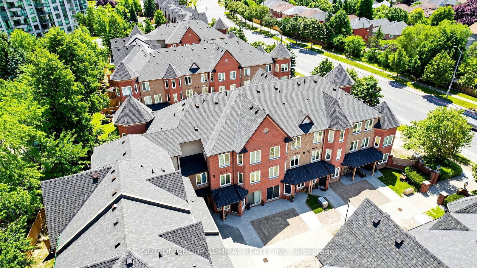735 New Westminster Drive • #46 • Vaughan, ON photo 34