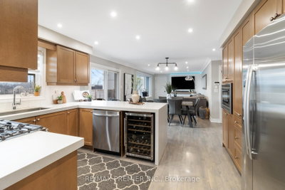 60 Nobleview Drive • King, ON photo 5