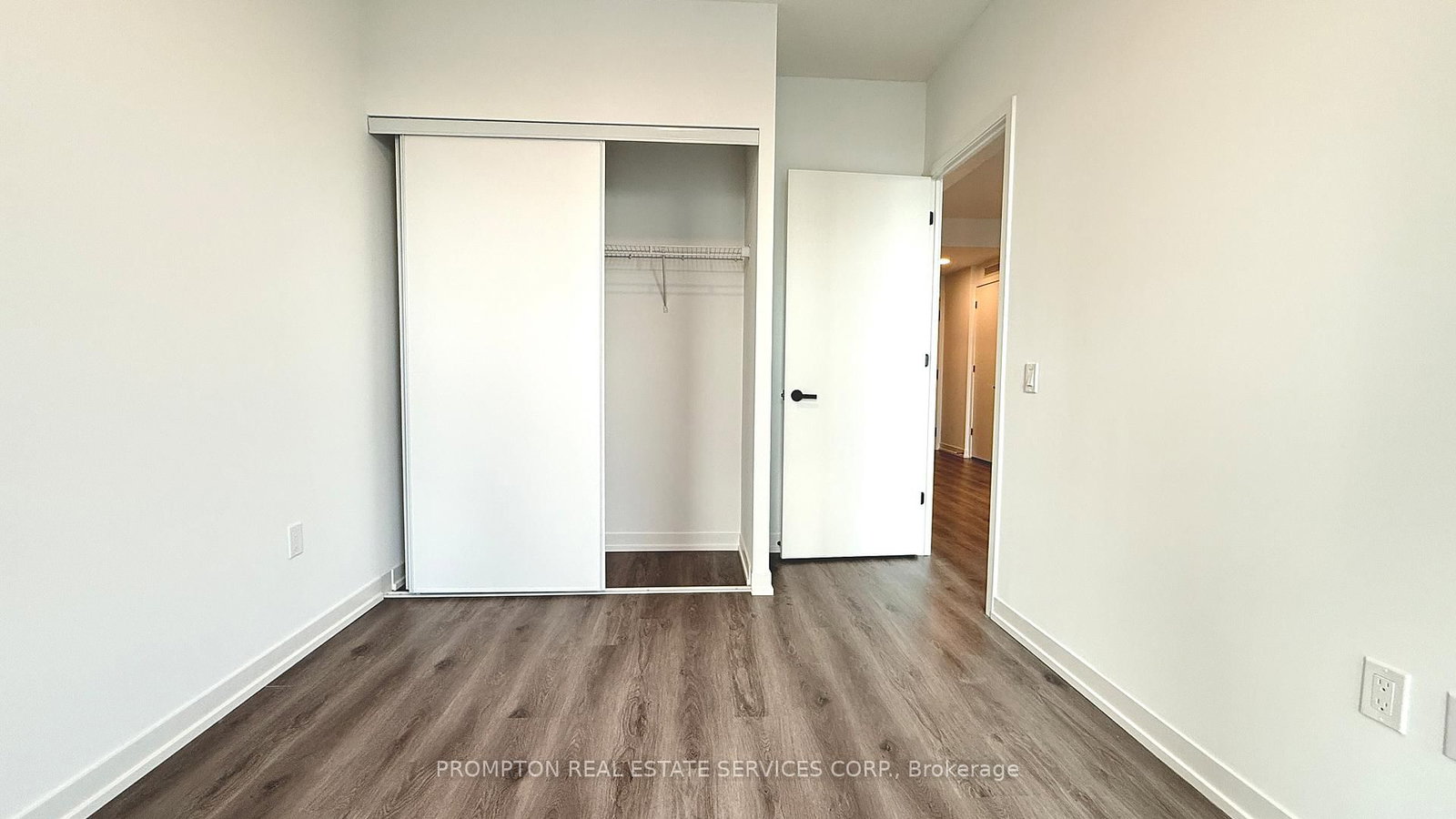 3002-28 Interchange Way, Vaughan, view 13
