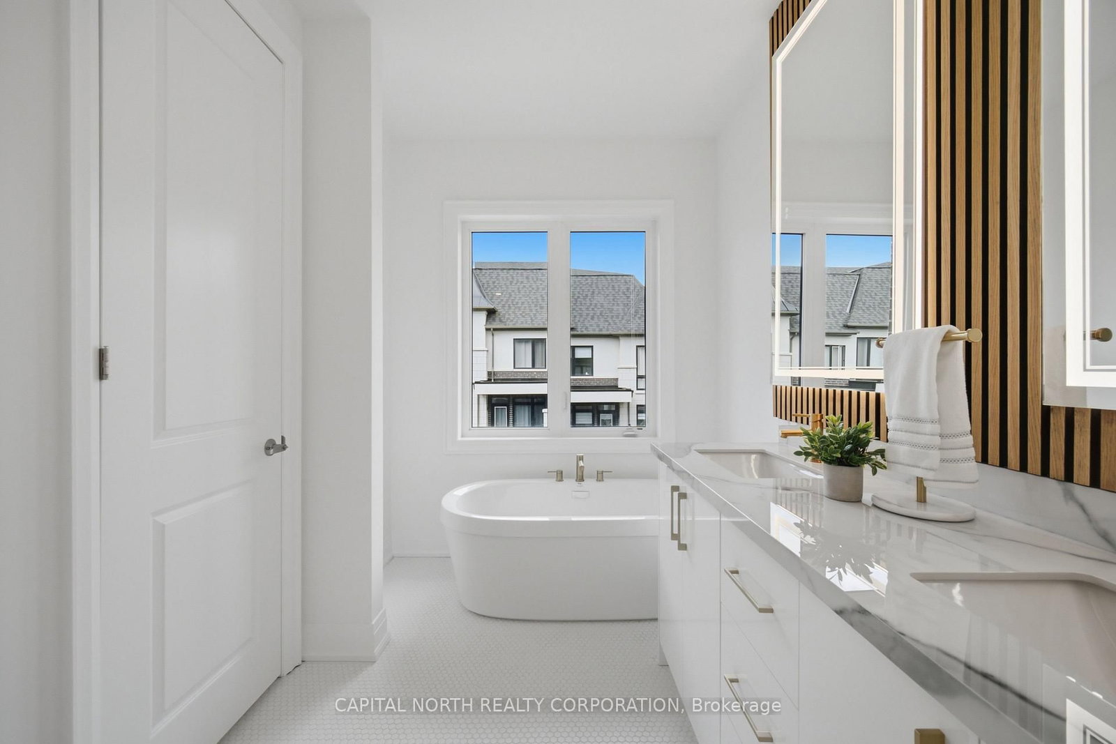 8A McCachen Street • Richmond Hill, ON photo 34