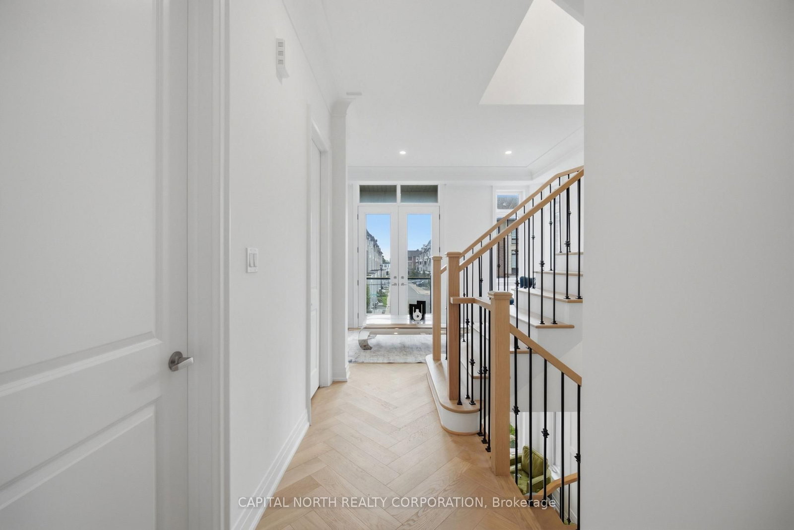 8A McCachen Street • Richmond Hill, ON photo 9