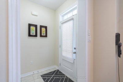 35 Cinemark Avenue • Markham, ON photo 3