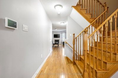 39 STOYELL Drive • Richmond Hill, ON photo 4