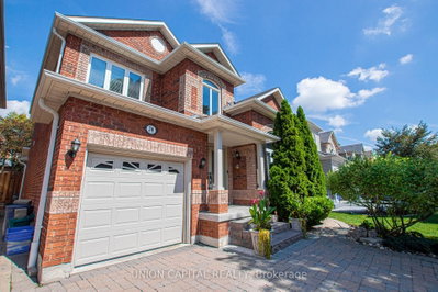 28 Sail Crescent • Vaughan, ON photo 2