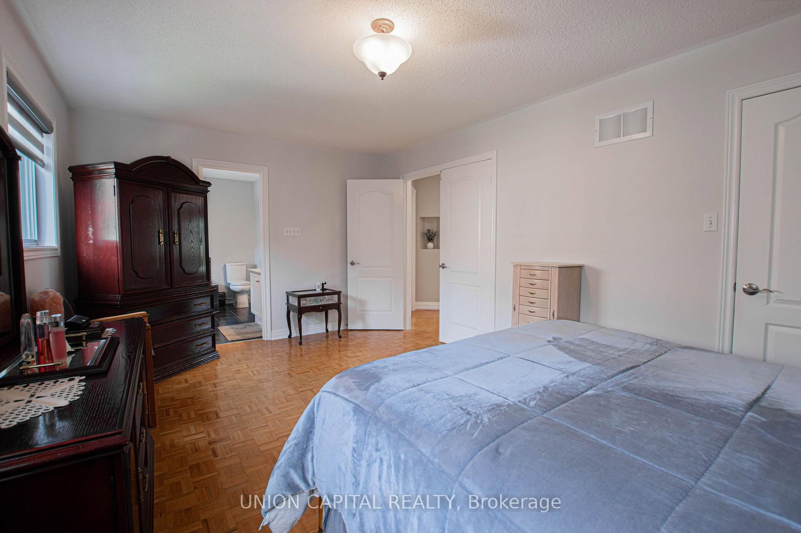 28 Sail Crescent • Vaughan, ON photo 34