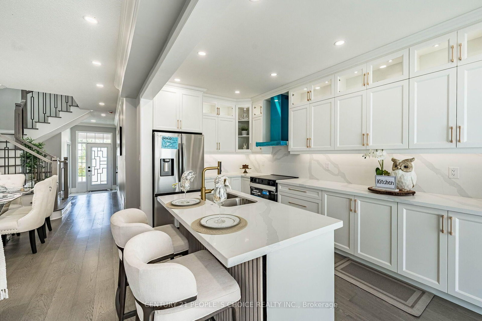 211 Wildberry Crescent • Vaughan, ON photo 12