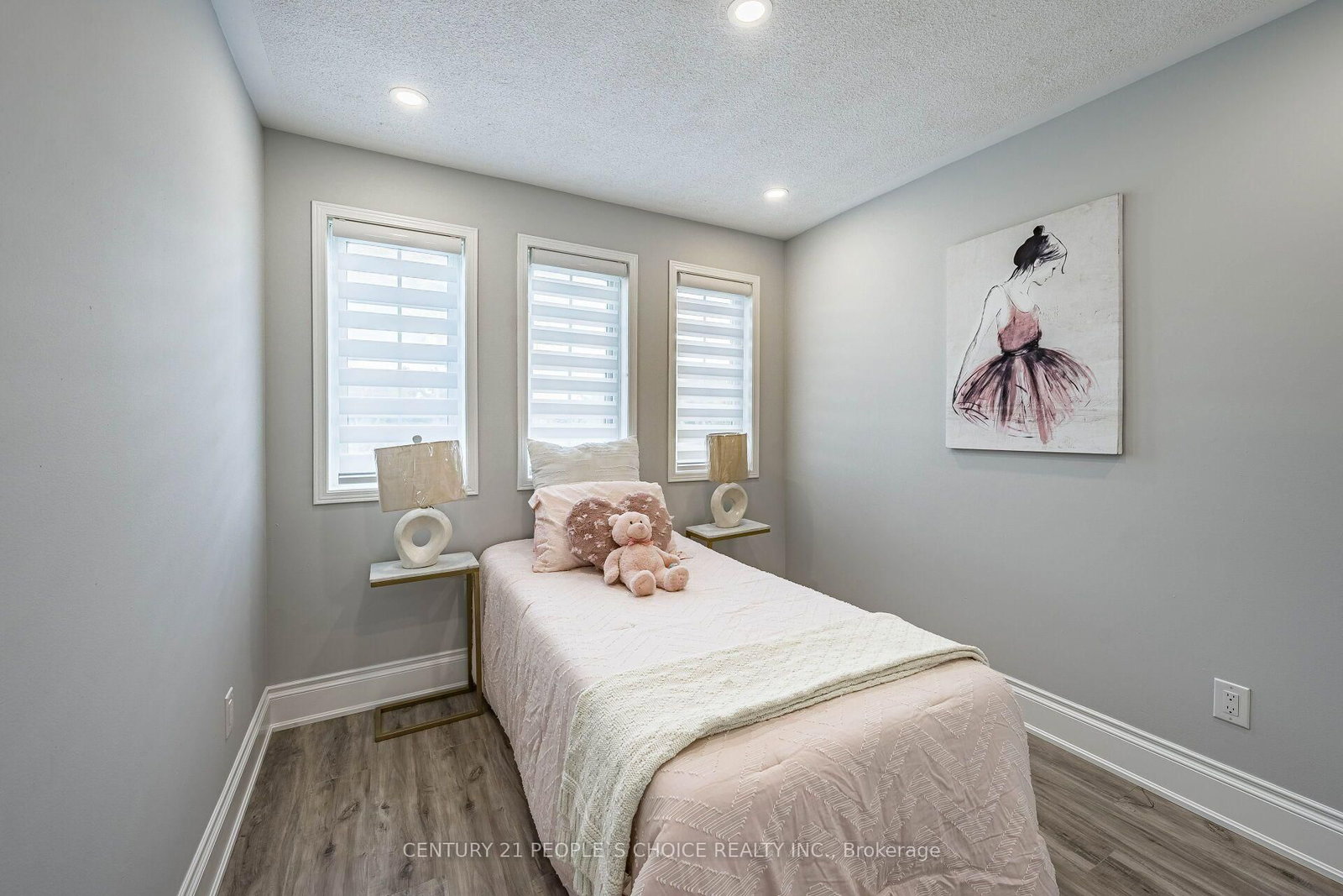 211 Wildberry Crescent • Vaughan, ON photo 28