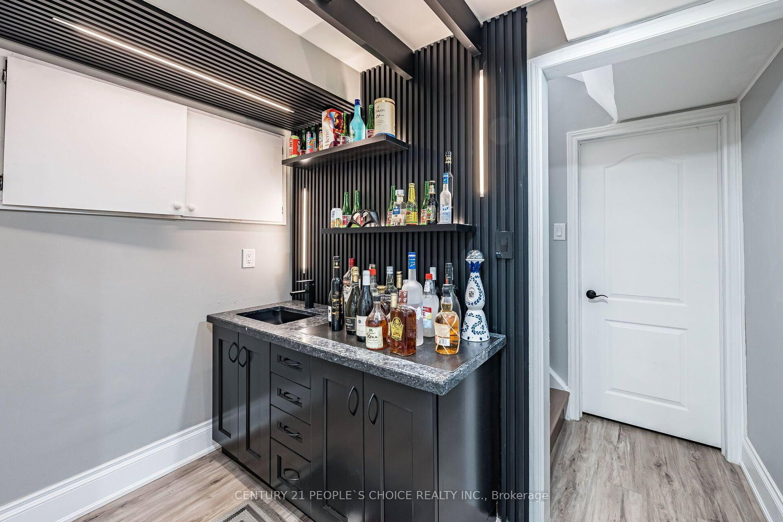 211 Wildberry Crescent • Vaughan, ON photo 38